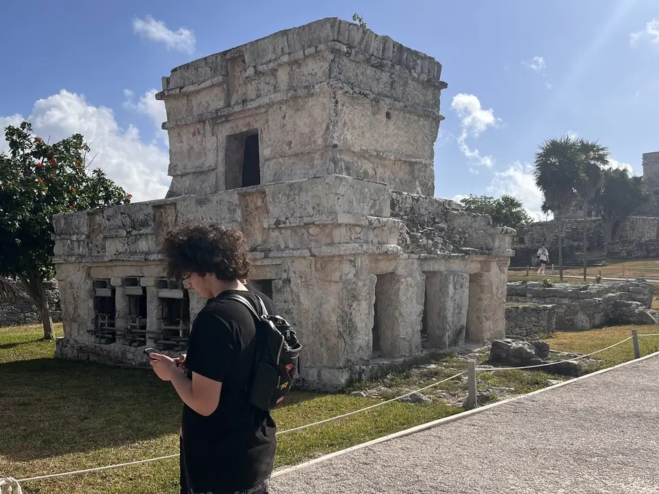 Exploring the Tulum ruins