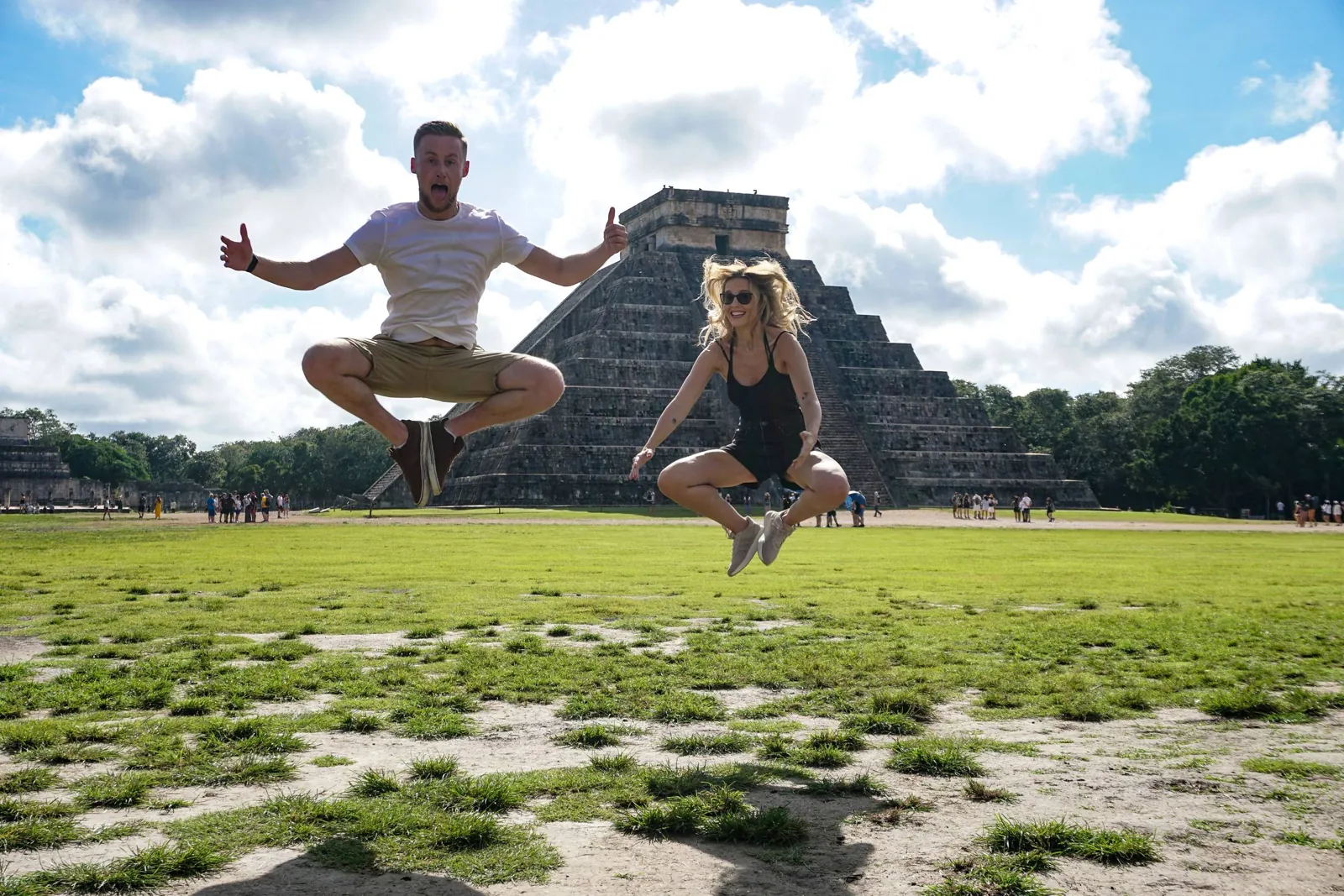 Chichén Itzá Express — Photos + History